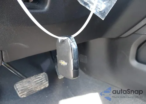 2021 Chevrolet Silverado 1500 4Wd Short Bed Lt Trail Boss z USA, uszkodzony, nr VIN 1GCPYFEL1MZ313184